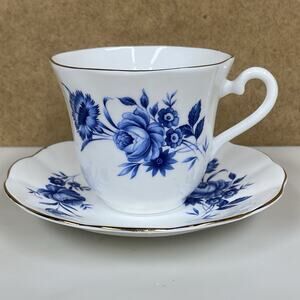 Elizabethan Fine Bone China By Taylor & Kent England Tea Cup & Saucer Set 2 Pc